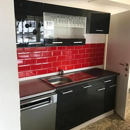 דירה Haus Astenblick In Fuer Bis Zu 35 Personen Fuer Wanderveranstaltungen Und Familienfeiern