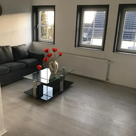 Haus Astenblick In Winterberg Wanderveranstaltungen, Firmen-Familienfeiern Bis 35 P *