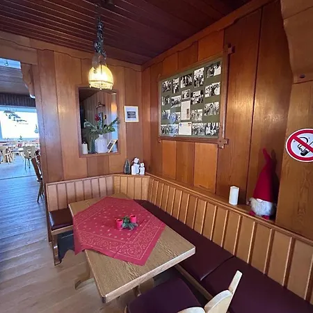 Haus Astenblick In Winterberg Wanderveranstaltungen, Firmen-Familienfeiern Bis 35 P Apartamento Winterberg