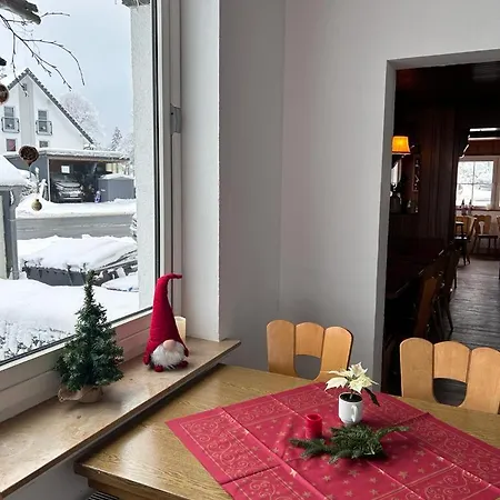 Apartamento Haus Astenblick In Winterberg Wanderveranstaltungen, Firmen-Familienfeiern Bis 35 P