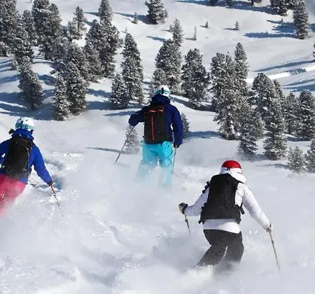Apartmán Haus Astenblick In Fuer Bis Zu 35 Personen Fuer Wanderveranstaltungen Und Familienfeiern Winterberg