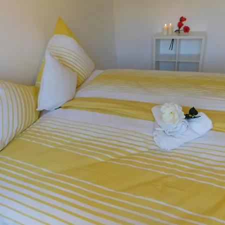 Appartamento Haus Astenblick Winterberg,Weihnachtfeier, Wanderveranstaltungen, Firmen-Familienfeiern Grosse Gruppen *