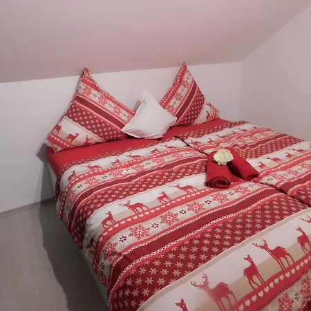 Haus Astenblick In Fuer Bis Zu 35 Personen Fuer Wanderveranstaltungen Und Familienfeiern * ווינטרברג