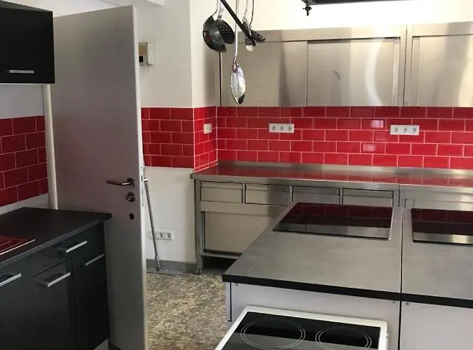 Haus Astenblick In Fuer Bis Zu 35 Personen Fuer Wanderveranstaltungen Und Familienfeiern Winterberg