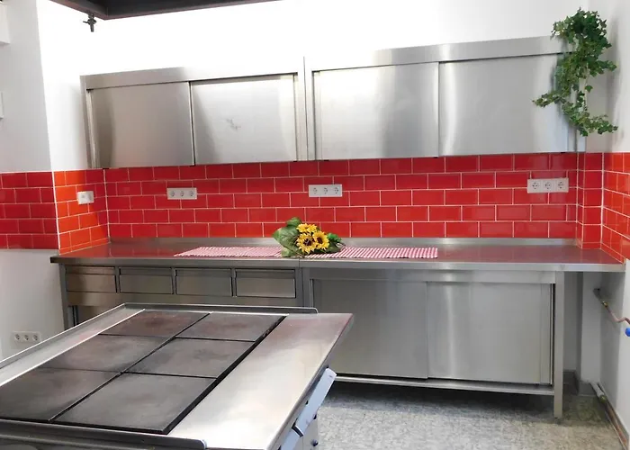 Haus Astenblick In Für Bis Zu 35 Personen Für Wanderveranstaltungen Und Familienfeiern Apartamento Winterberg