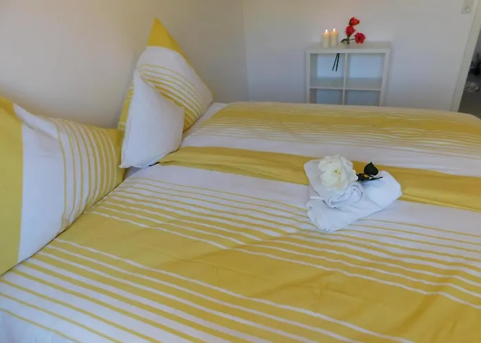 Apartment Haus Astenblick In Fuer Bis Zu 35 Personen Fuer Wanderveranstaltungen Und Familienfeiern *