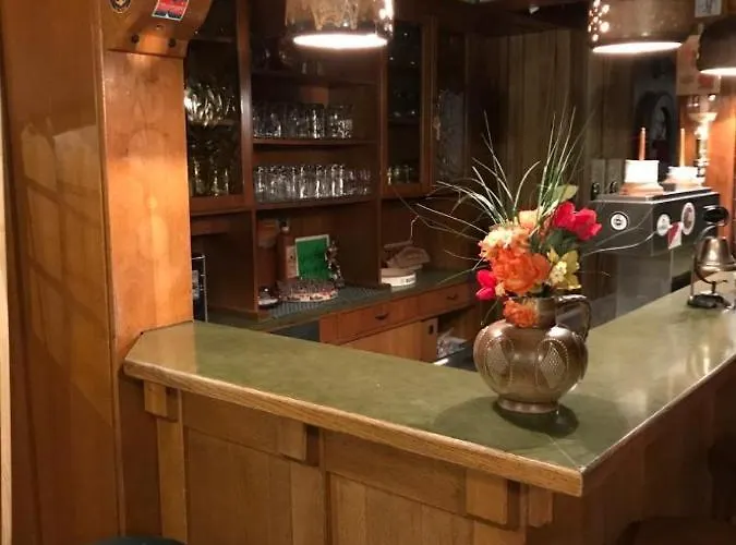 Haus Astenblick In Fuer Bis Zu 35 Personen Fuer Wanderveranstaltungen Und Familienfeiern